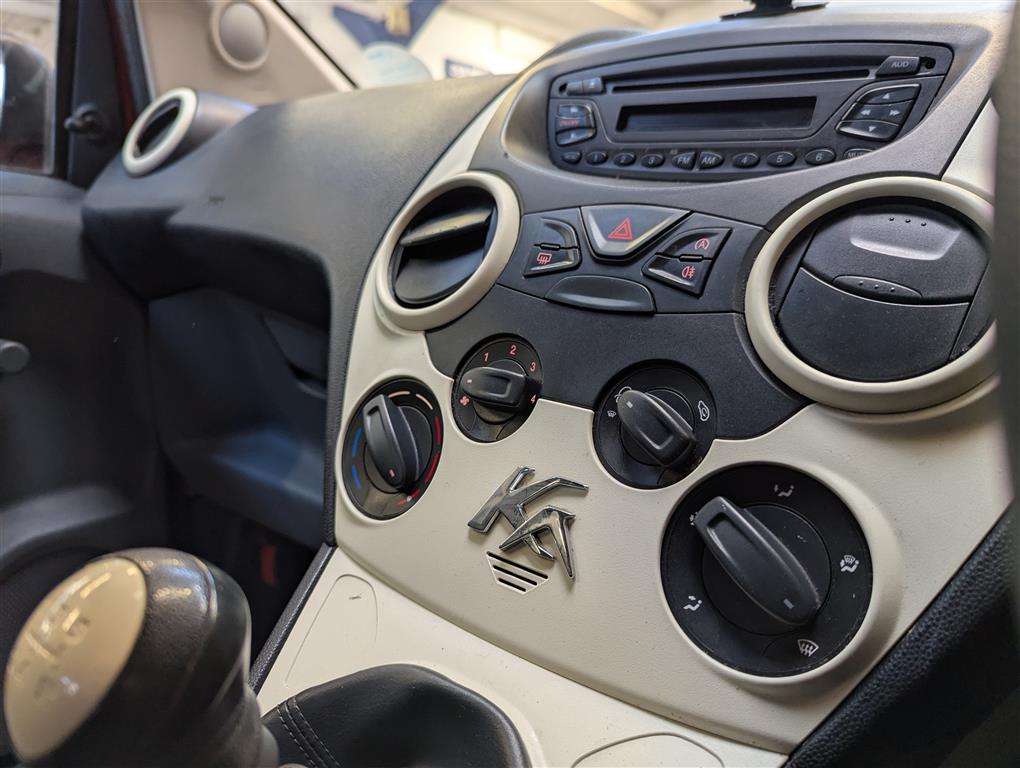 <p>2012 FORD KA STUDIO</p>