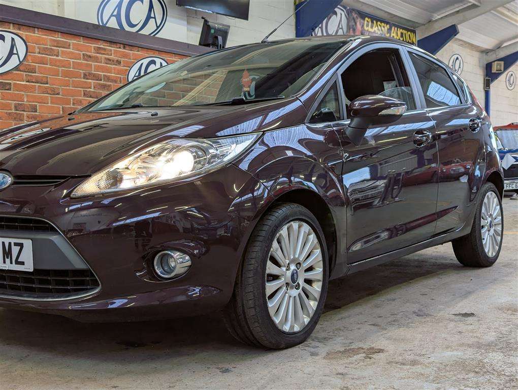 <p>2009 FORD FIESTA TITANIUM 96</p>