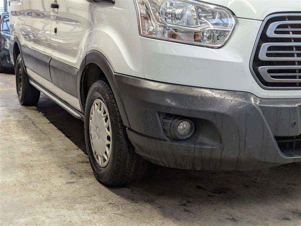 <p>2015 FORD TRANSIT 350 TREND</p>
