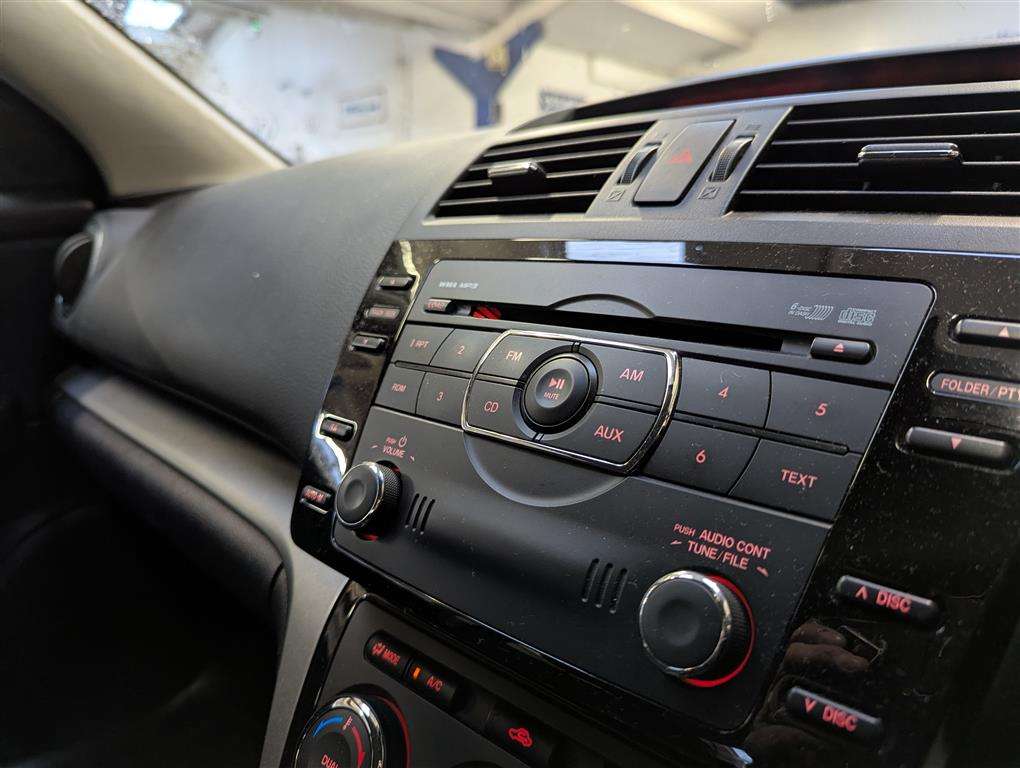 <p>2011 MAZDA 6 TS2 D</p>