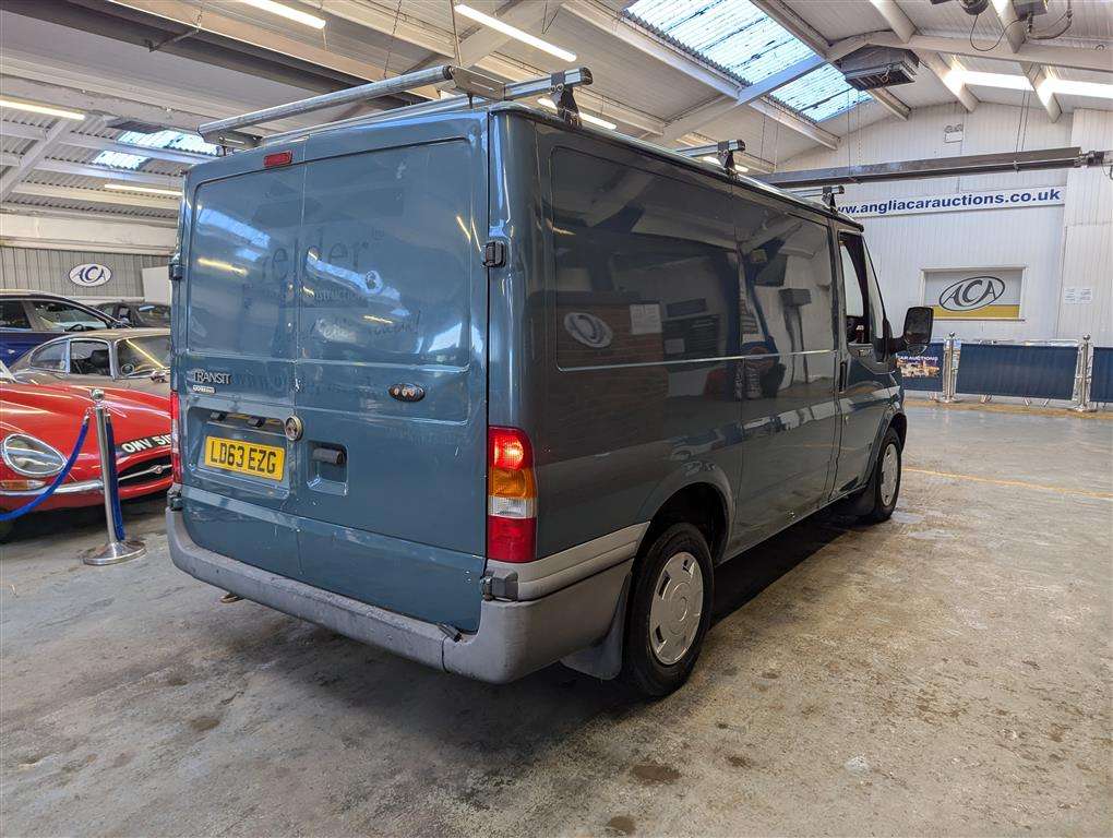 <p>2013 FORD TRANSIT 100 T280 FWD</p>