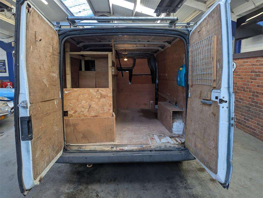 <p>2013 FORD TRANSIT 100 T280 FWD</p>