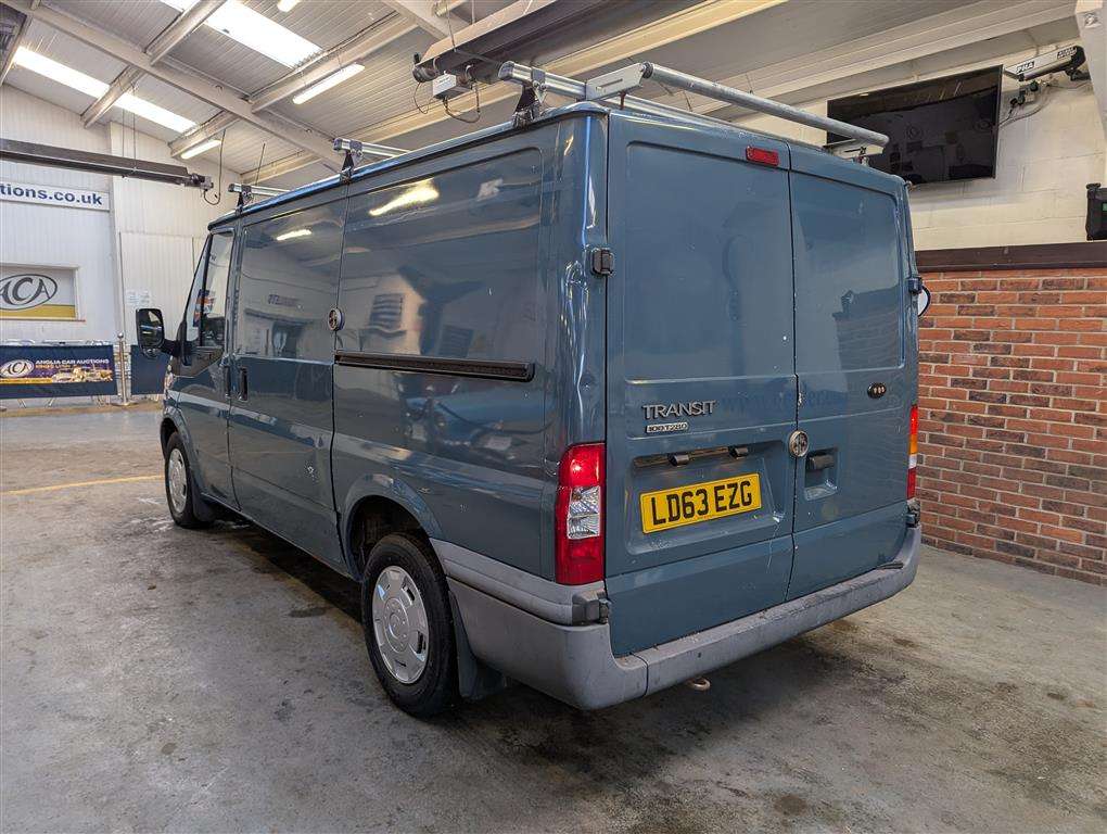 <p>2013 FORD TRANSIT 100 T280 FWD</p>