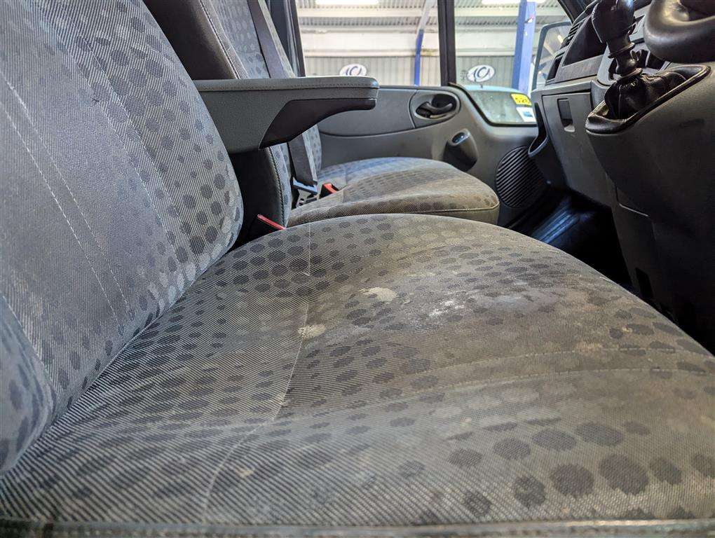 <p>2013 FORD TRANSIT 100 T280 FWD</p>