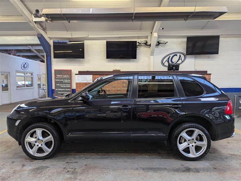 <p>2005 PORSCHE CAYENNE S TIPTRONIC</p>