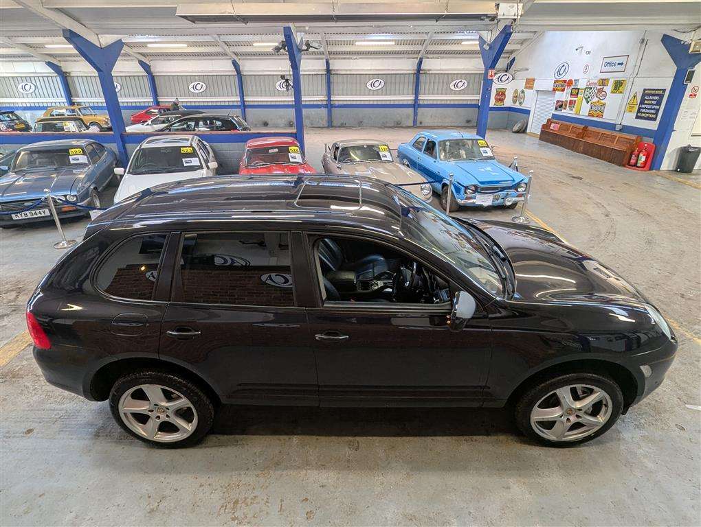 <p>2005 PORSCHE CAYENNE S TIPTRONIC</p>
