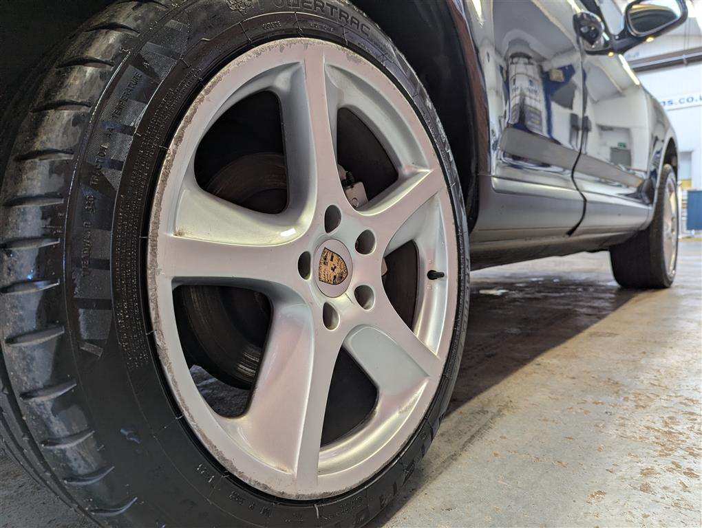 <p>2005 PORSCHE CAYENNE S TIPTRONIC</p>