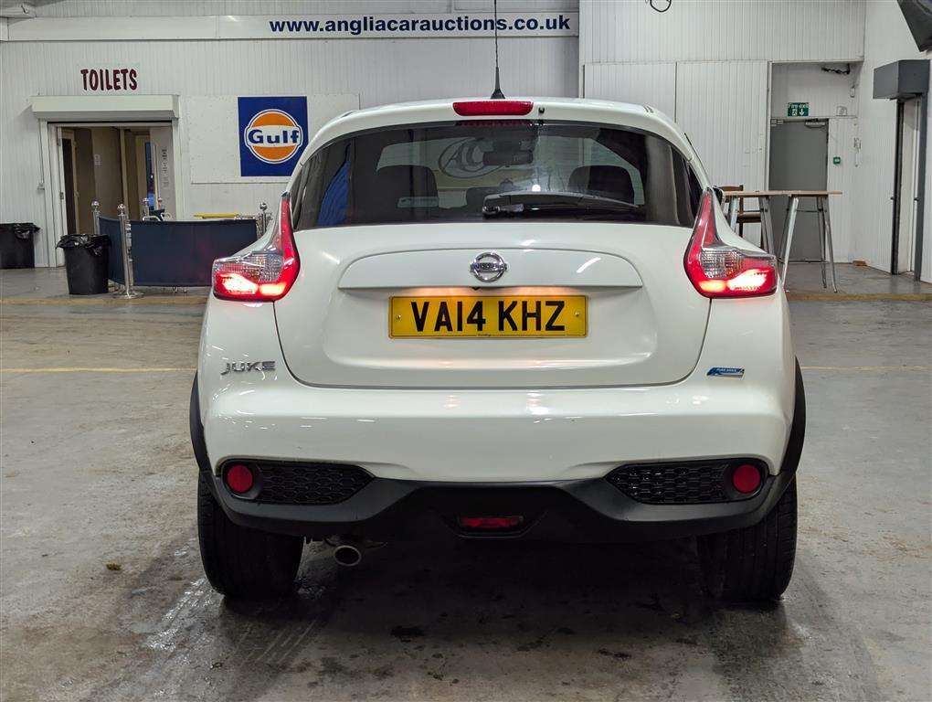 <p>2014 NISSAN JUKE TEKNA DCI</p>