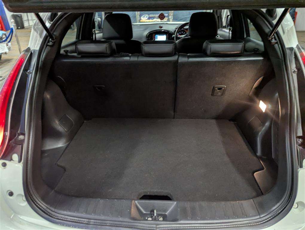 <p>2014 NISSAN JUKE TEKNA DCI</p>
