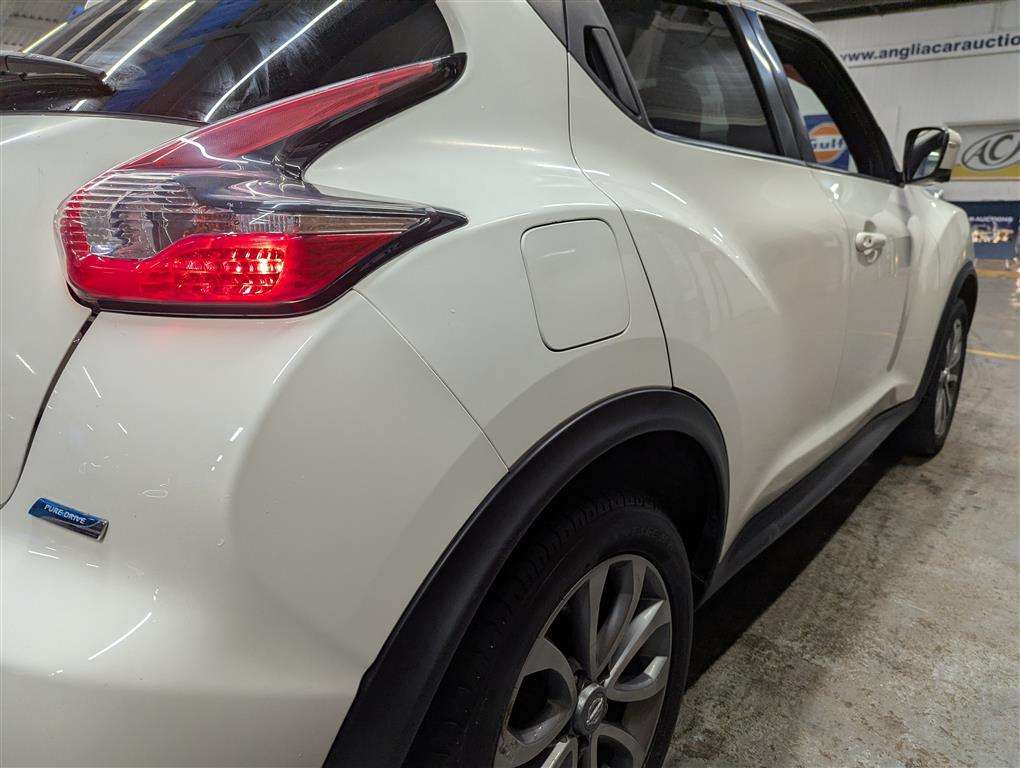 <p>2014 NISSAN JUKE TEKNA DCI</p>