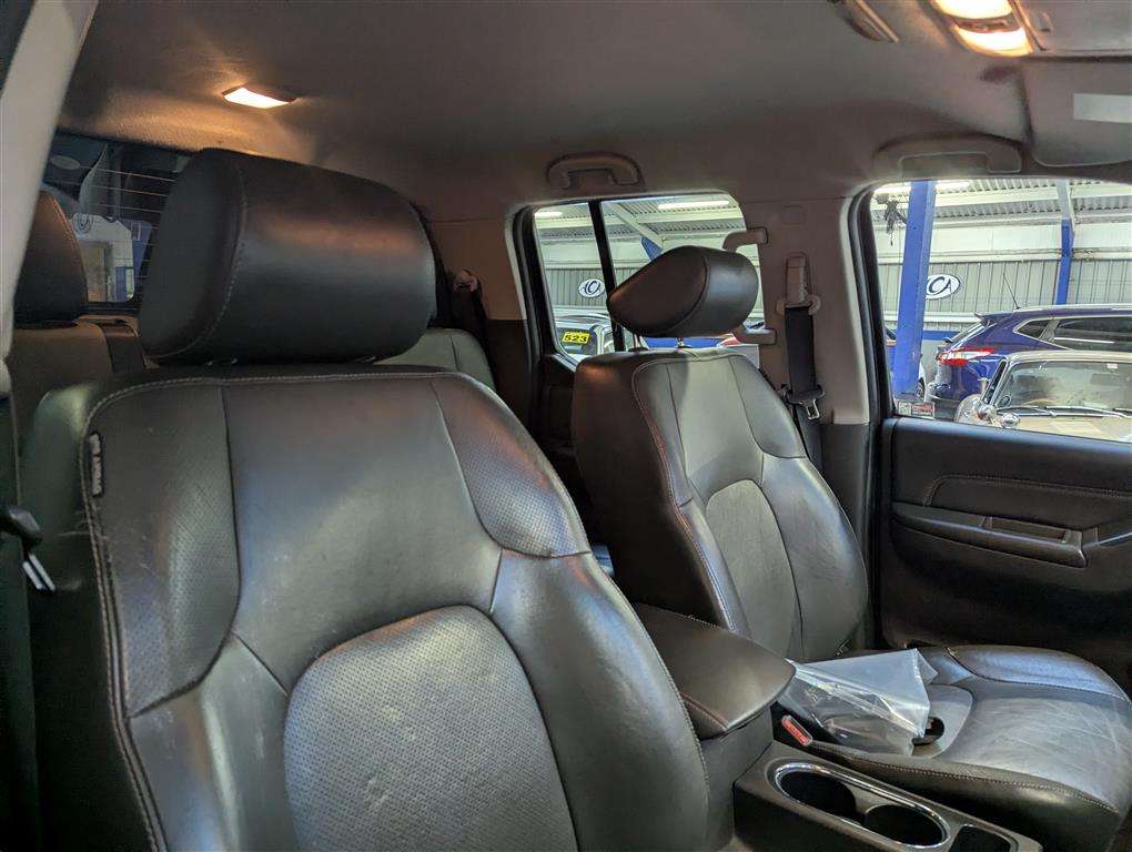 <p>2014 NISSAN NAVARA TEKNA DCI</p>