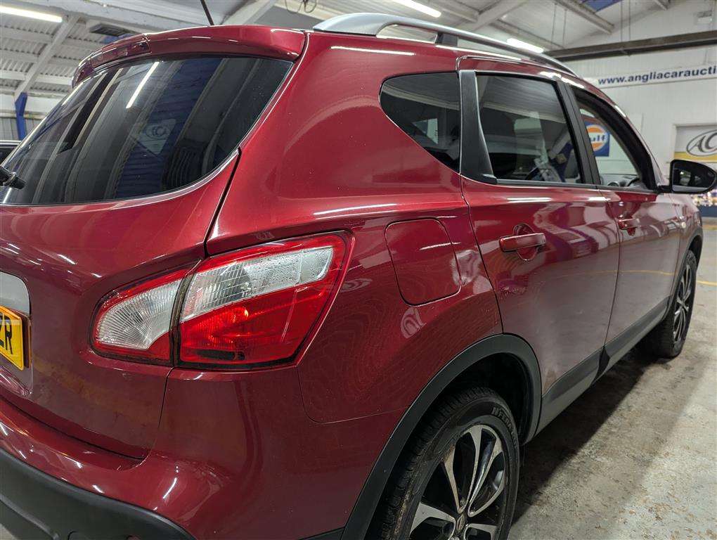 <p>2011 NISSAN QASHQAI N-TEC</p>
