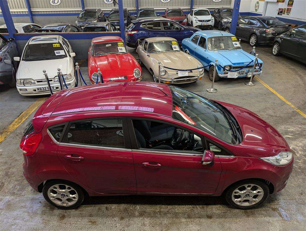 <p>2012 FORD FIESTA ZETEC</p>