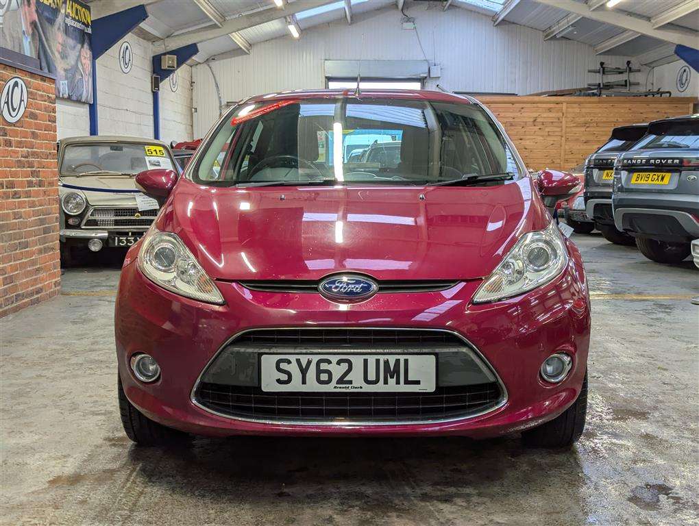 <p>2012 FORD FIESTA ZETEC</p>
