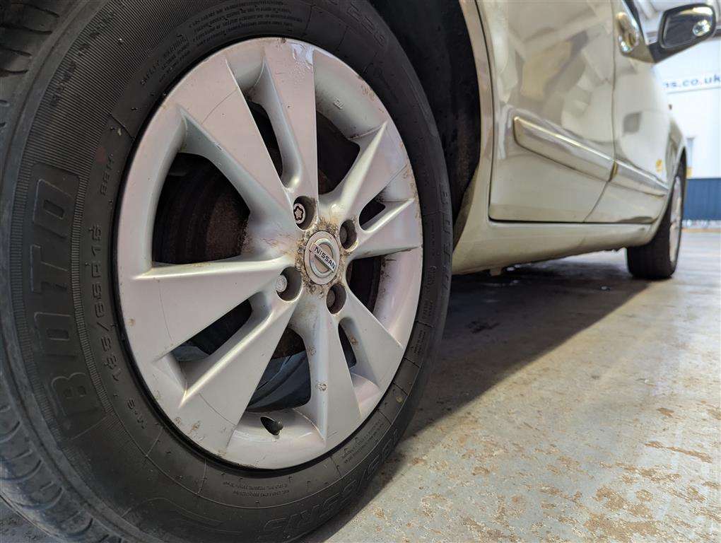 <p>2009 NISSAN NOTE ACENTA</p>