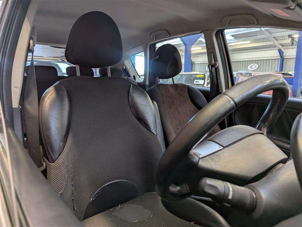 <p>2009 NISSAN NOTE ACENTA</p>