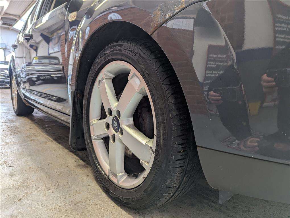 <p>2008 FORD FOCUS ZETEC CLIMATE</p>