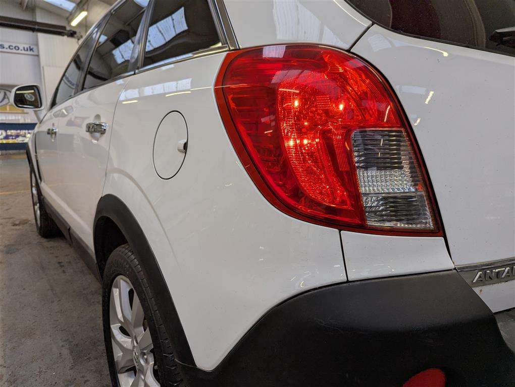 <p>2013 VAUXHALL ANTARA SE NAV CDTI 4X4 AU</p>