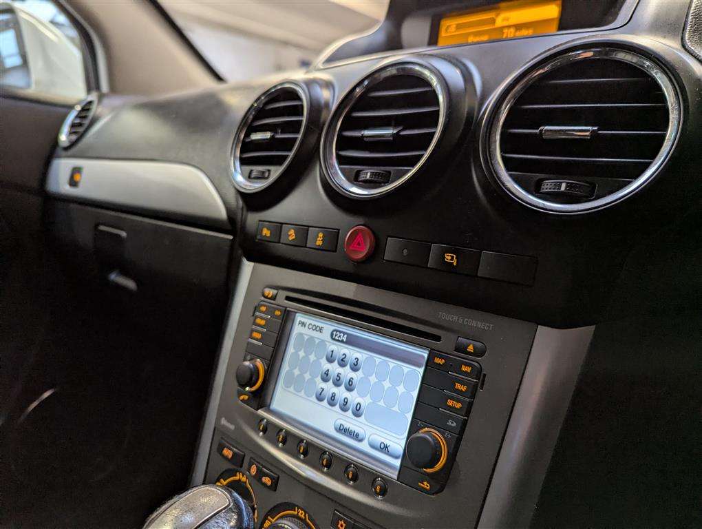 <p>2013 VAUXHALL ANTARA SE NAV CDTI 4X4 AU</p>