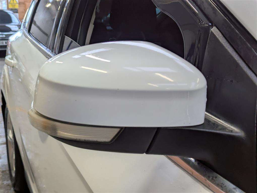 <p>2013 FORD FOCUS ZETEC TURBO</p>