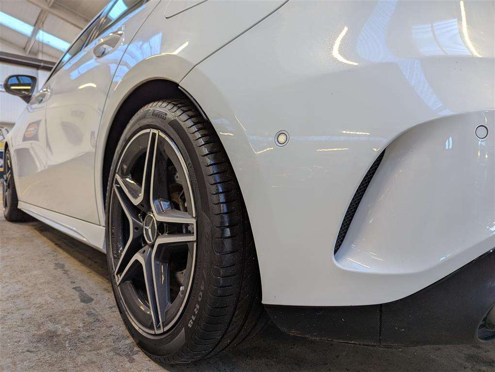 <p>2019 MERCEDES-BENZ AMG A 35 4MATIC PREMIUM +</p>