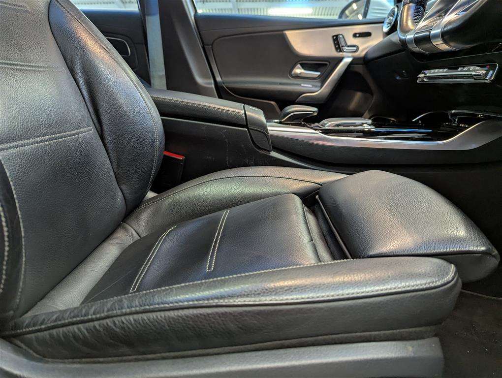 <p>2019 MERCEDES-BENZ AMG A 35 4MATIC PREMIUM +</p>