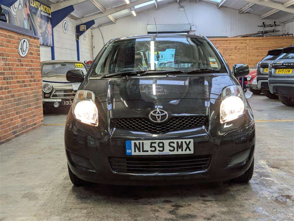 <p>2009 TOYOTA YARIS **SOLD</p>