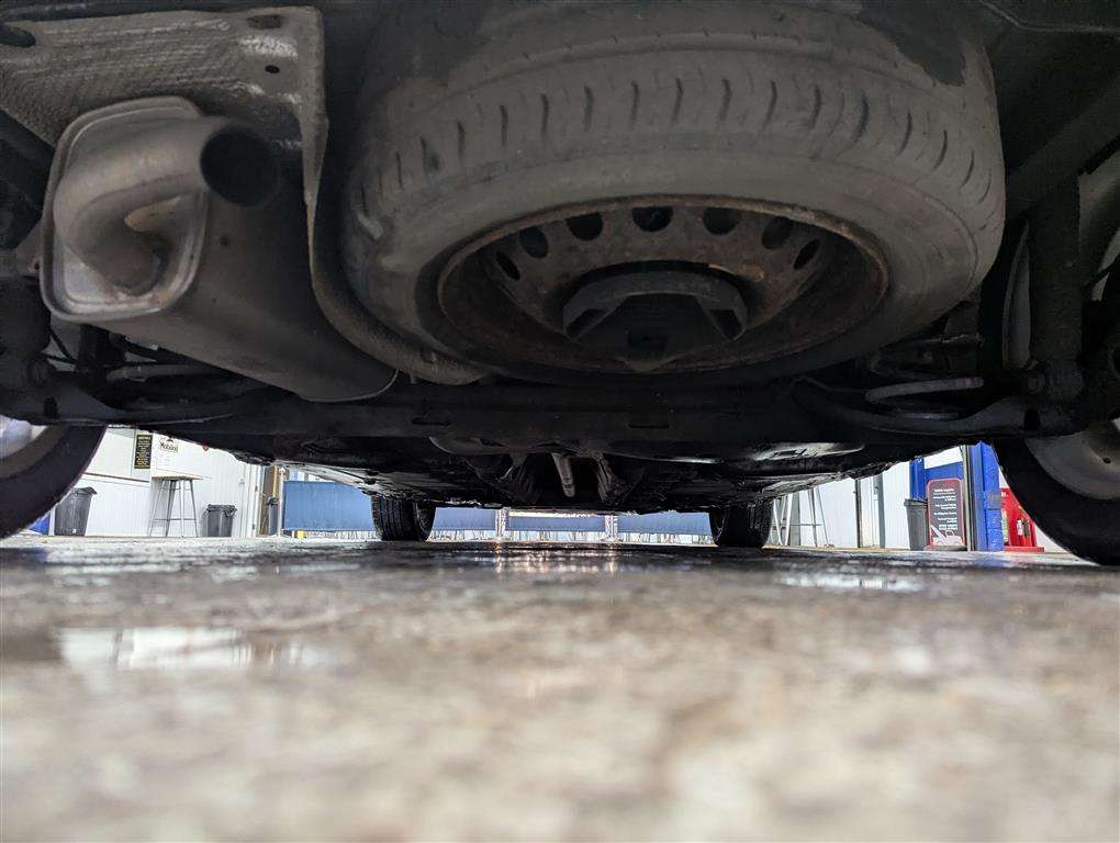 <p>2008 RENAULT CLIO RIP CURL 2 DCI</p>