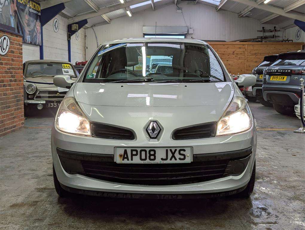 <p>2008 RENAULT CLIO RIP CURL 2 DCI</p>