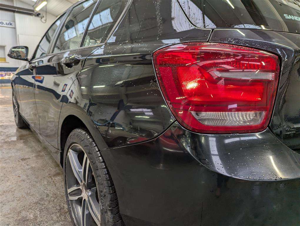<p>2014 BMW 116D SPORT AUTO</p>