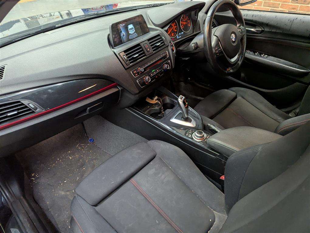 <p>2014 BMW 116D SPORT AUTO</p>