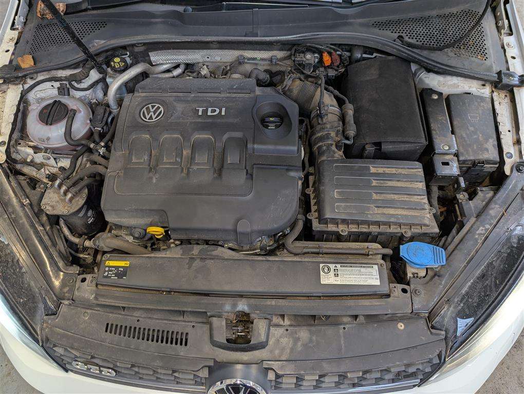 <p>2014 VOLKSWAGEN GOLF GTD</p>