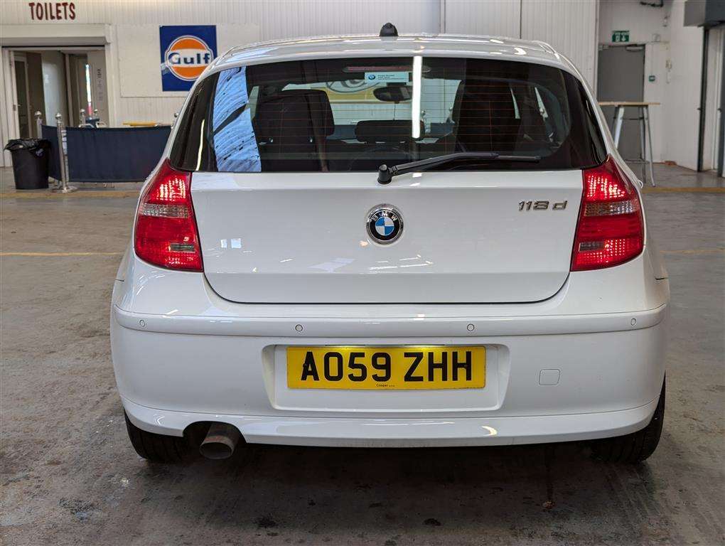 <p>2009 BMW 118D SPORT</p>