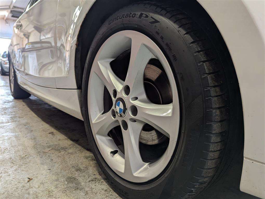 <p>2009 BMW 118D SPORT</p>