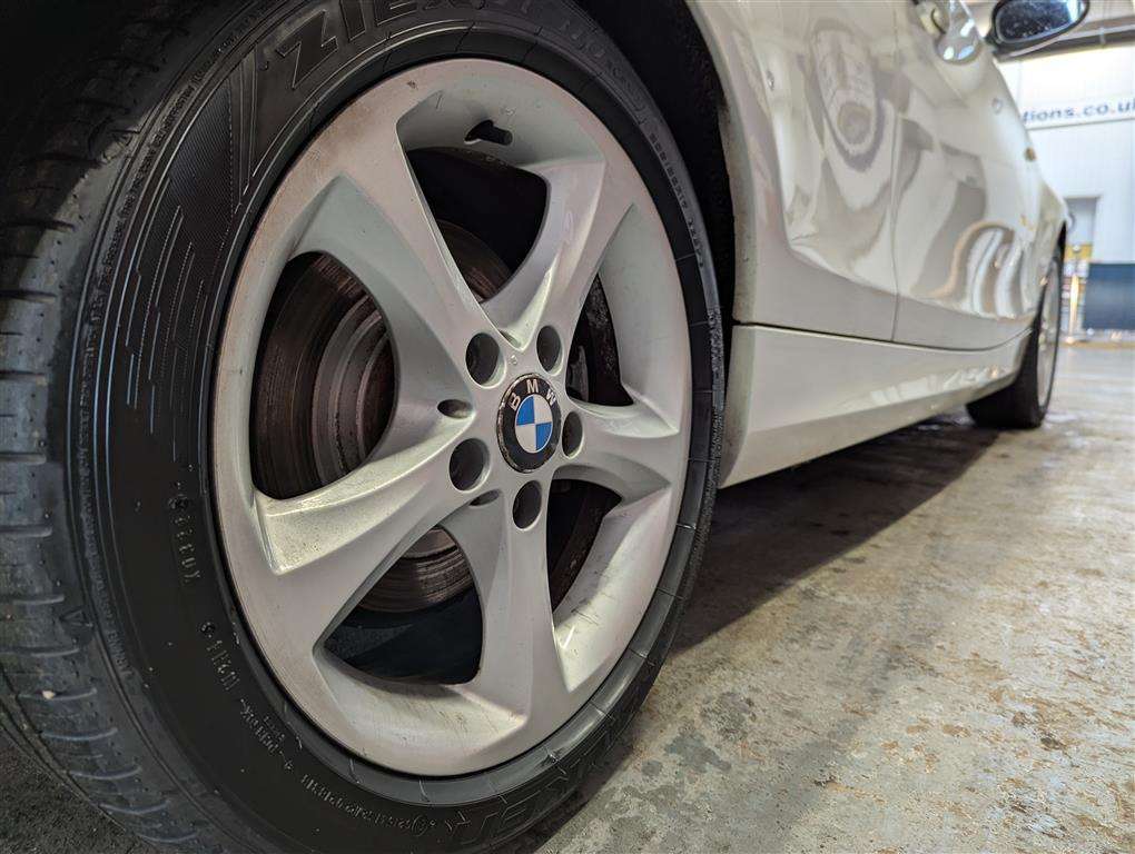 <p>2009 BMW 118D SPORT</p>