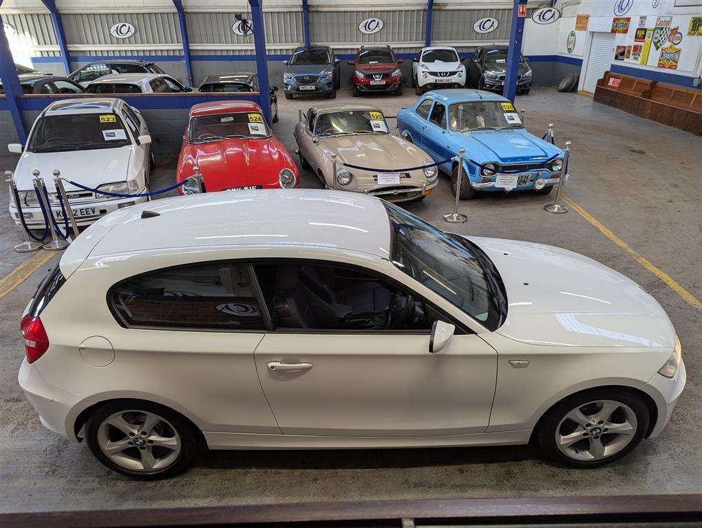<p>2009 BMW 118D SPORT</p>