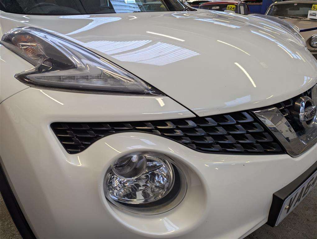 <p>2015 NISSAN JUKE ACENTA PREMIUM DCI</p>