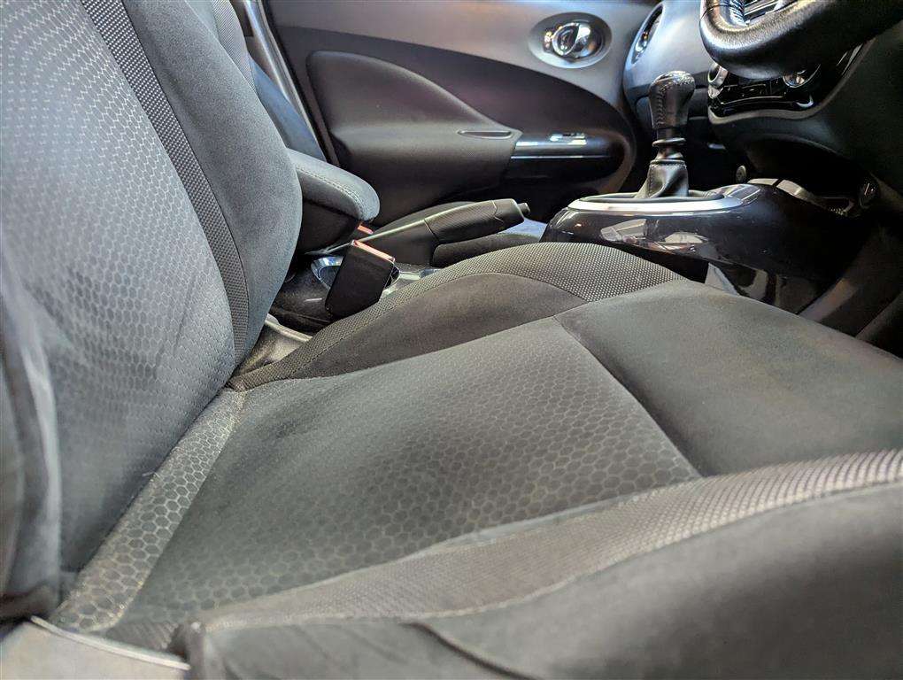 <p>2015 NISSAN JUKE ACENTA PREMIUM DCI</p>