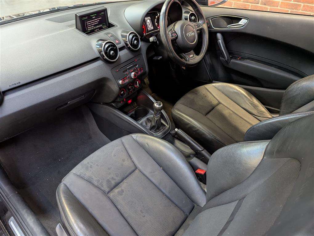 <p>2011 AUDI A1 S LINE TDI</p>