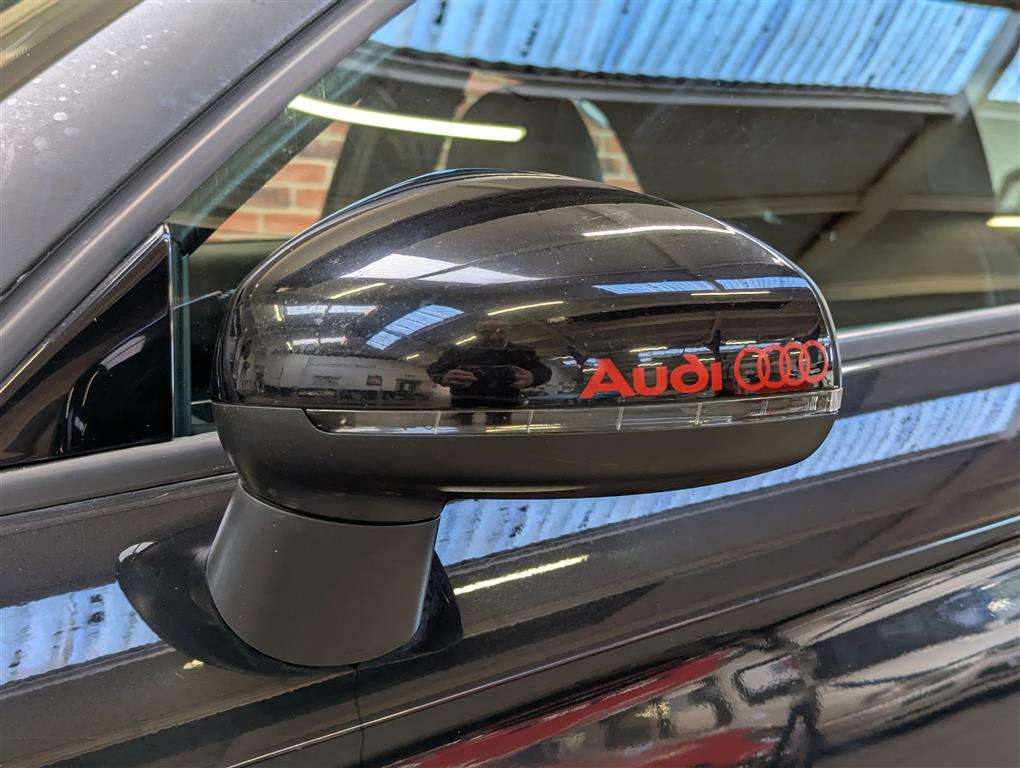 <p>2011 AUDI A1 S LINE TDI</p>