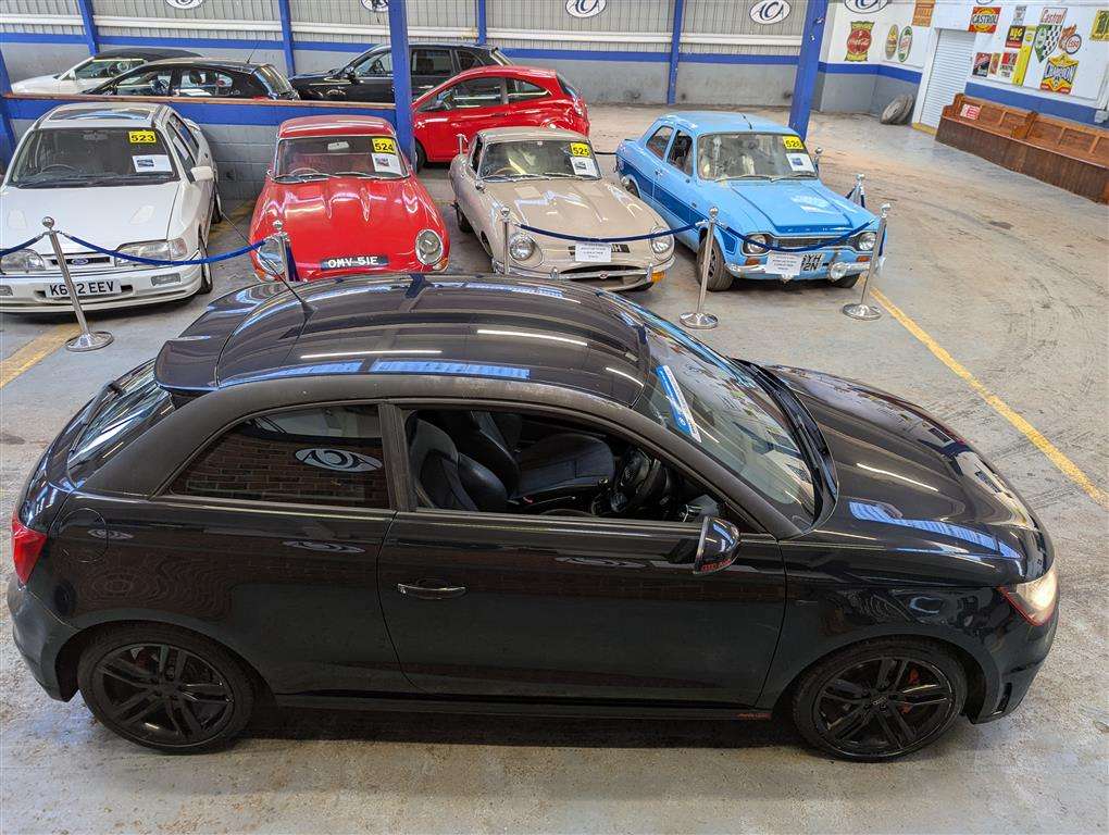 <p>2011 AUDI A1 S LINE TDI</p>