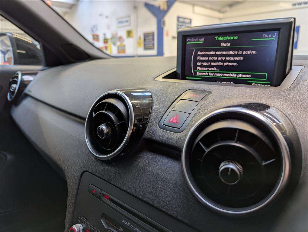 <p>2011 AUDI A1 S LINE TDI</p>