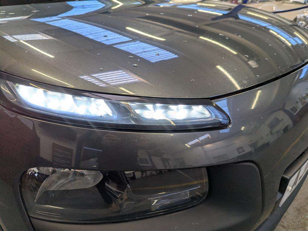 <p>2015 CITROEN C4 CACTUS FLAIR BLUEHDI</p>