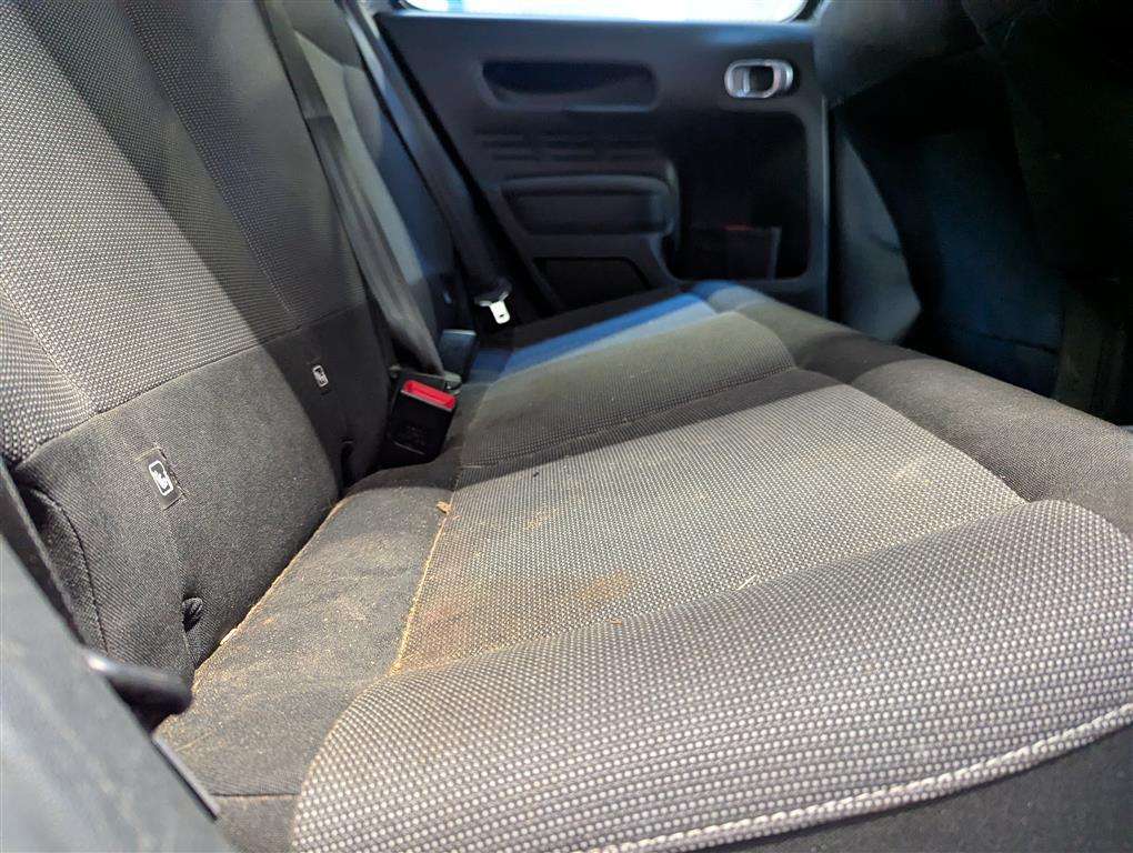 <p>2015 CITROEN C4 CACTUS FLAIR BLUEHDI</p>