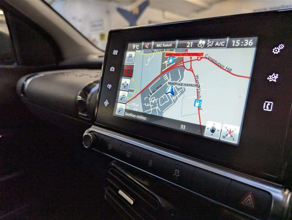 <p>2015 CITROEN C4 CACTUS FLAIR BLUEHDI</p>