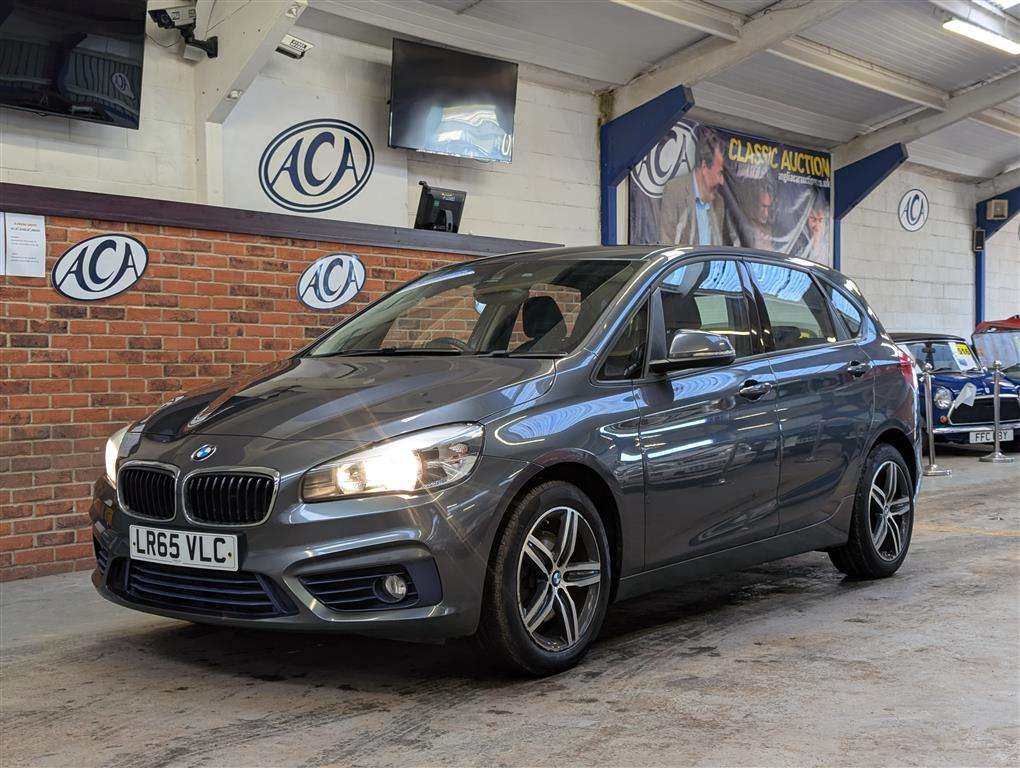 <p>2015 BMW 218I SPORT</p>