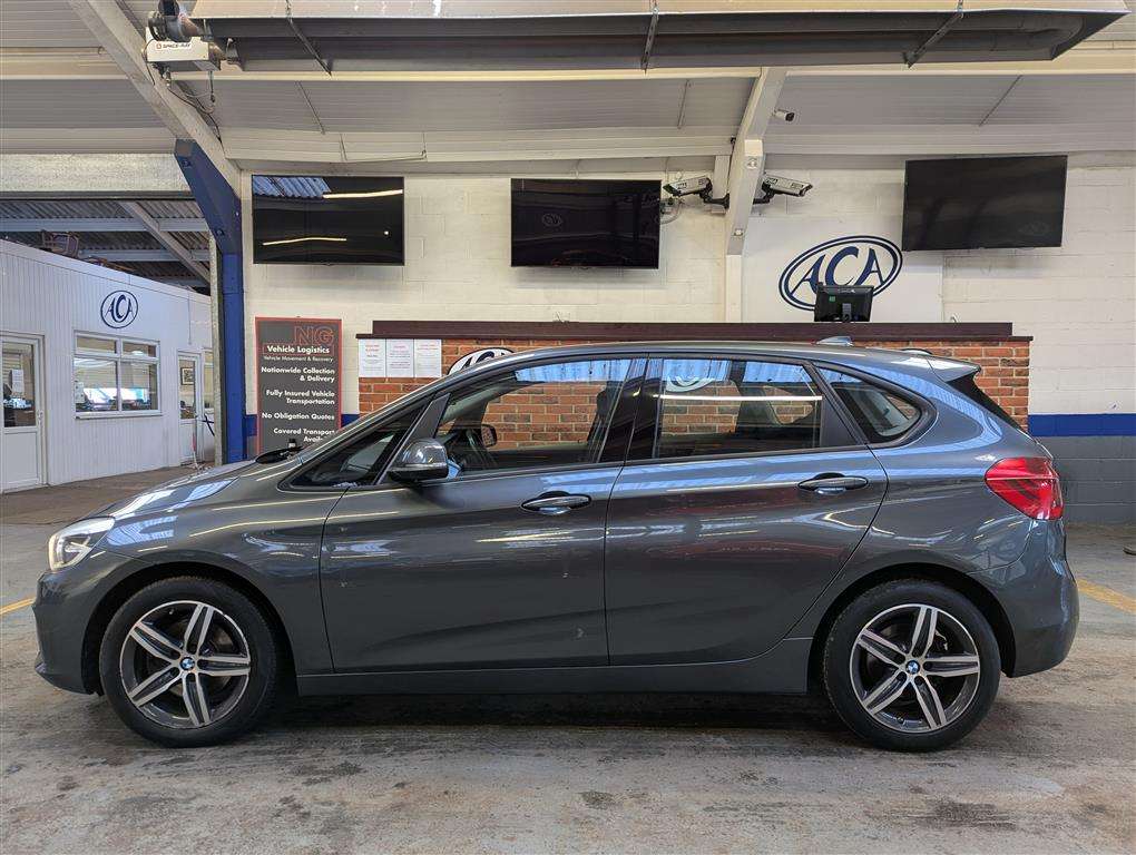 <p>2015 BMW 218I SPORT</p>