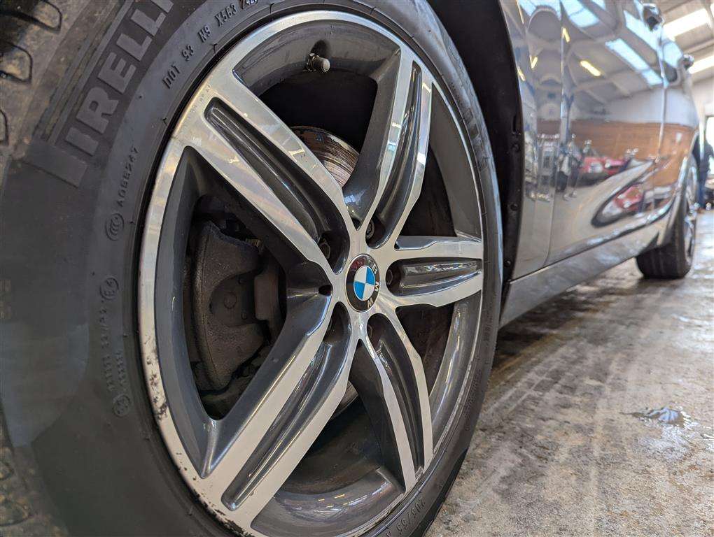 <p>2015 BMW 218I SPORT</p>