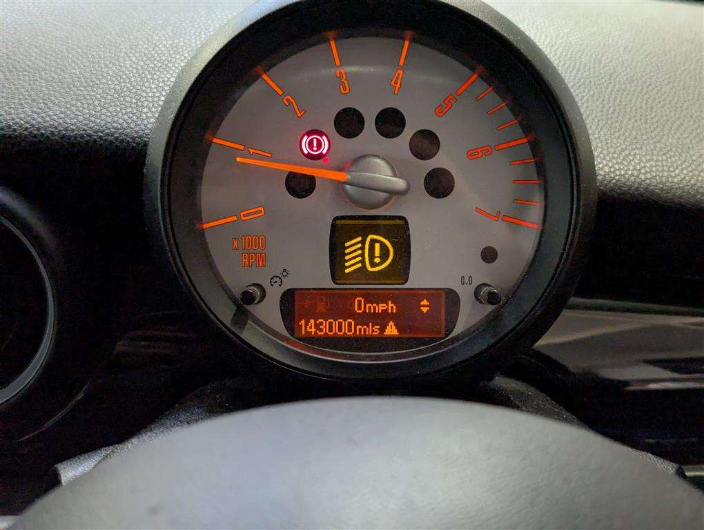 <p>2012 MINI ONE D</p>