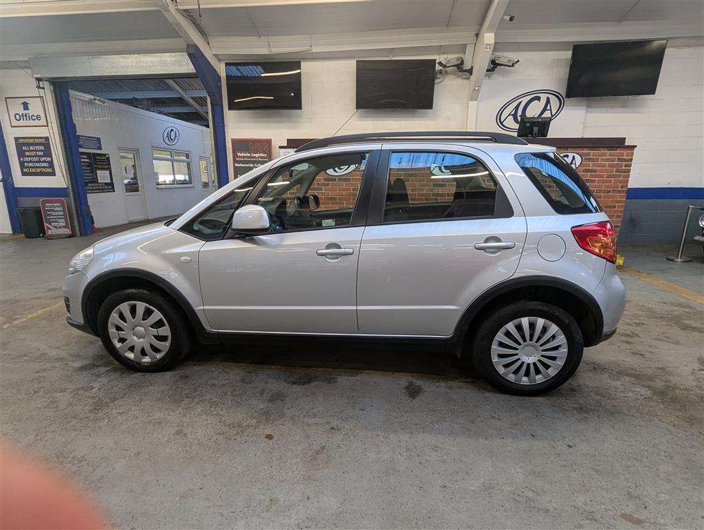 <p>2013 SUZUKI SX4 SZ3</p>